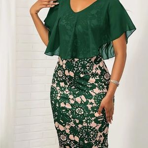 Elegant Green Lace Overlay Skirt